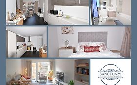 Gorgeous Spacious 2 Bed 2 Bath Apartment